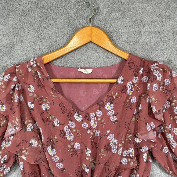 Entro Floral Ruffled V-Neck Top Flutter Sleeves - Picture 3 of 10